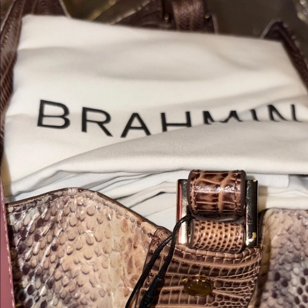 Brahmin Margo Eirwen Leather Crossbody NWT - Picture 9 of 9